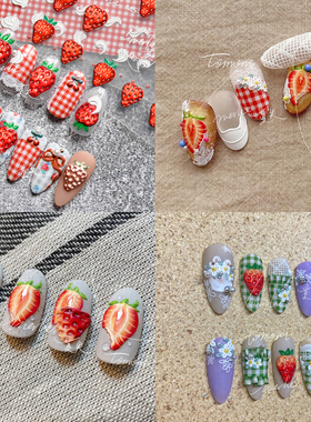 tomoni&MS网红大草莓红色格子布黑白小蕾丝裙摆 花丛小兔白色网格