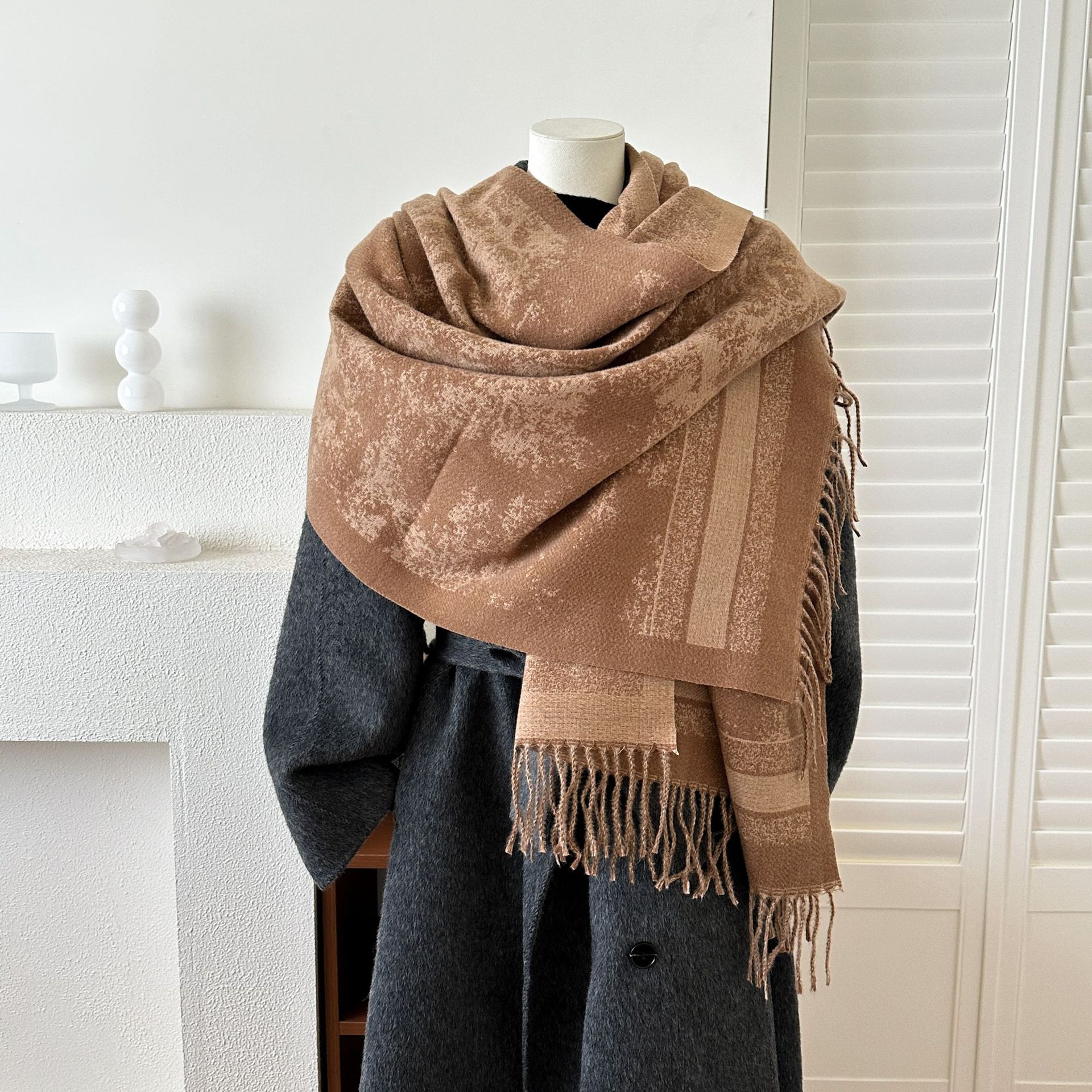 2025美拉德复古民族风双面围巾