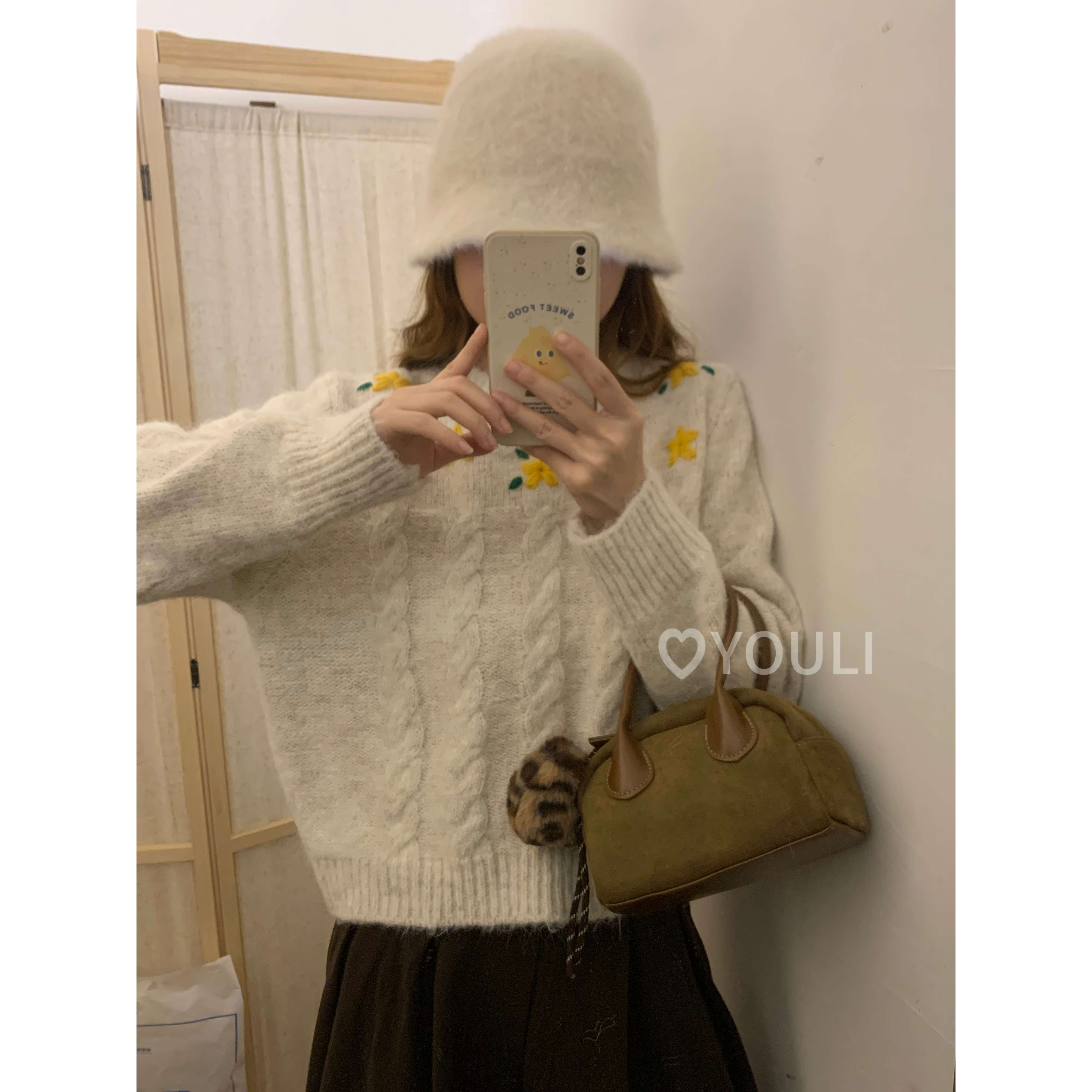 YOULI尤梨韩系复古花朵刺绣麻花宽松百搭加厚保暖圆领针织衫毛衣