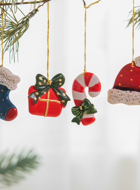 诺琪 圣诞节装饰品树脂雪人手套袜子小房子迷你圣诞树装饰小挂件