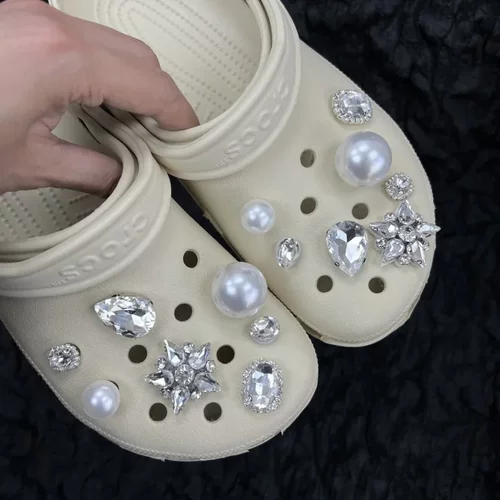 闪耀星空洞洞鞋配饰鞋花装饰扣2025鞋扣高级感合金配件珍珠花朵