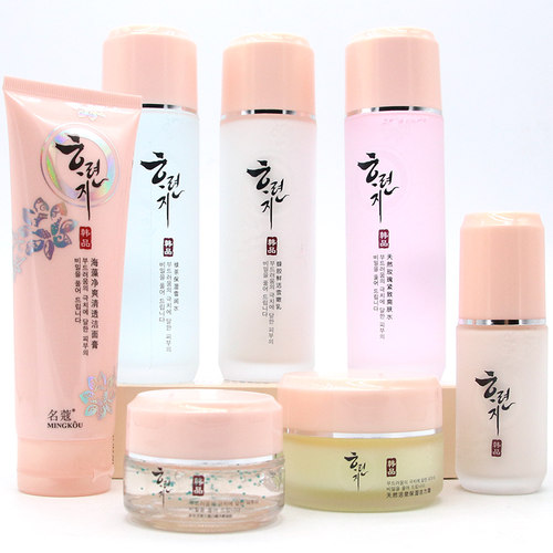 名蔻护肤品补水套装滋润面部