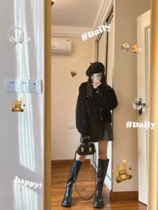 深冬装搭配一整套羊羔毛外套打底上衣pu皮半身裙盐系穿搭三件套装