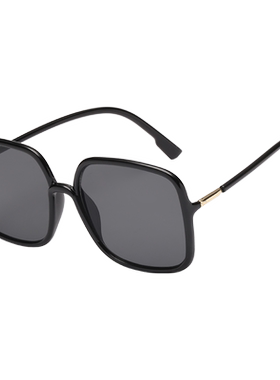 墨镜黑色方框时尚风显瘦太阳眼镜