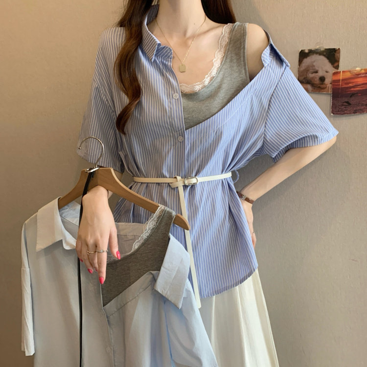 大码女装韩版露肩蕾丝设计感衬衫胖妹妹收腰显瘦百搭短袖上衣