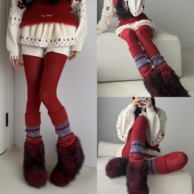 圣诞派对C位穿搭指南~红色竖纹连裤袜叠搭费尔岛风同色系针织袜套