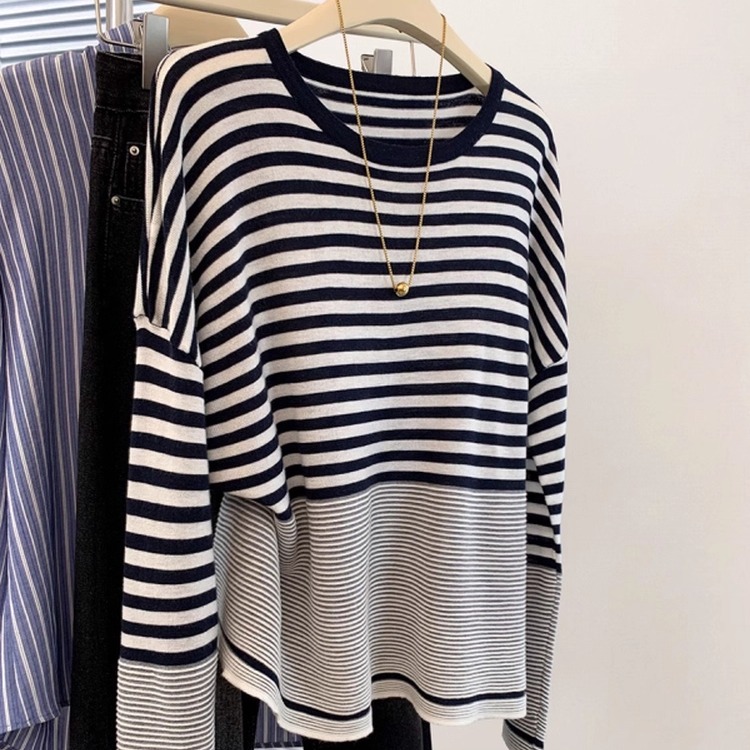 秋冬季宽松显瘦打底针织上衣