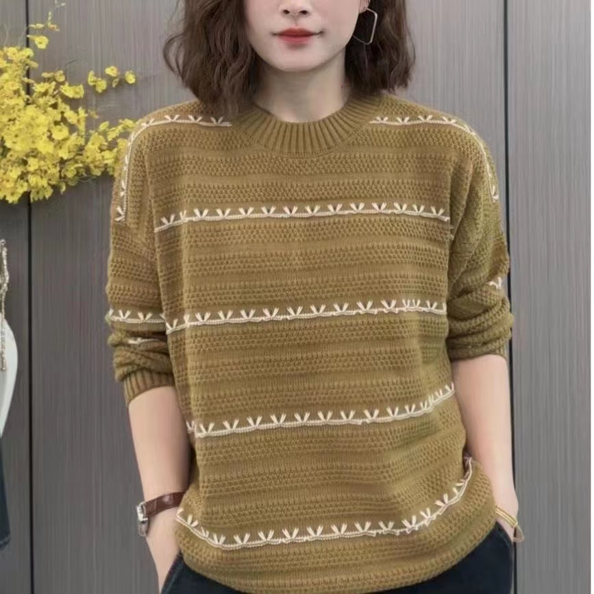 秋冬圆领条纹打底针织上衣女