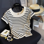 T恤女夏时尚 修身 减龄上衣 200斤 洋气方领条纹冰丝短袖 显瘦