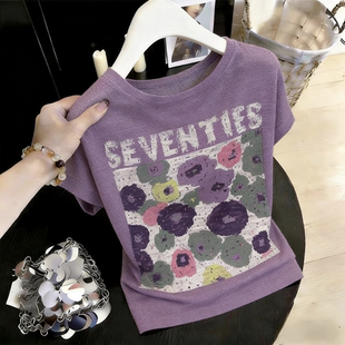 时髦花朵印花短袖 200斤 T恤女夏洋气减龄圆领上衣 宽松遮肚