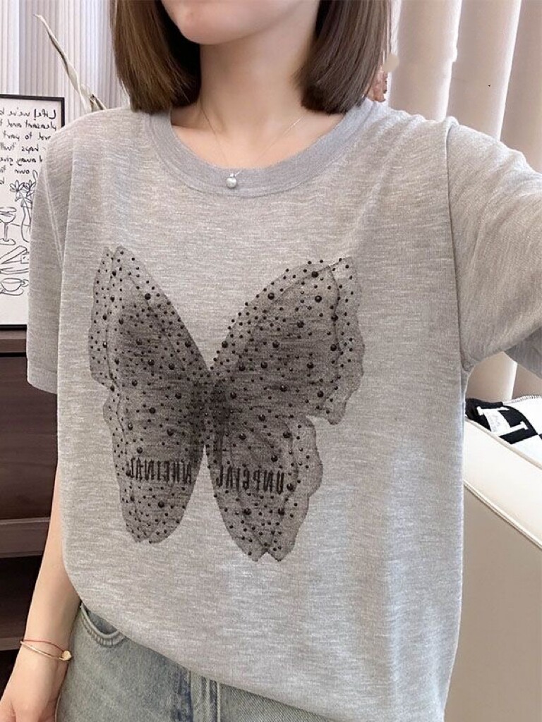 나비 프린트 핫 다이아몬드 라운드 넥 여성용 반팔 티셔츠 여름 새로운 대형 느슨한 배꼽 덮음 트렌디 한 니트 탑