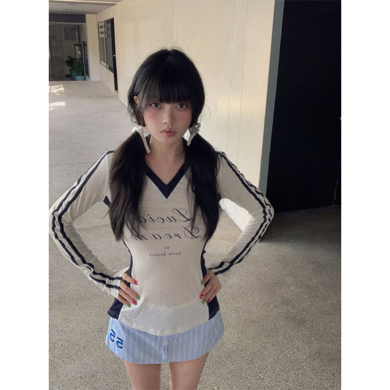 泡菜家 美式辣妹修身显瘦长袖t恤字母条纹设计感短裙套装两件套