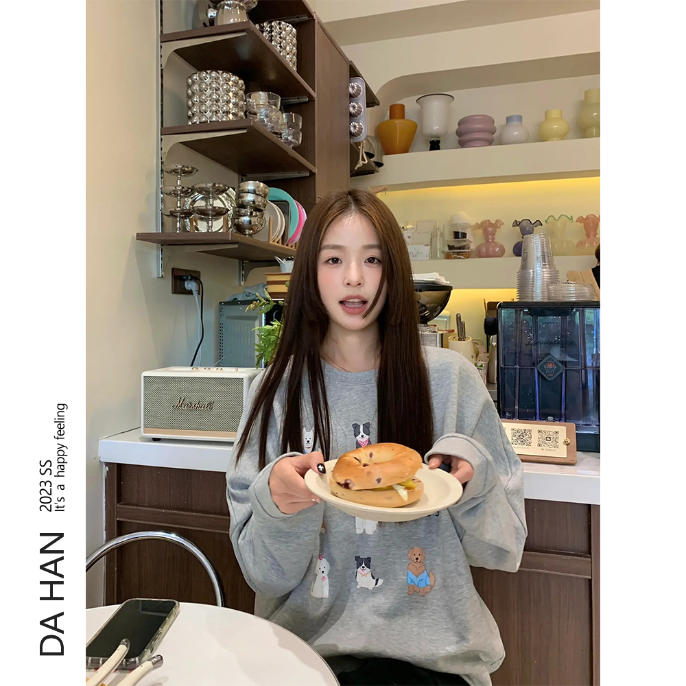 灰色休闲套装女圆领长袖狗狗印花卫衣阔腿短裤子慵懒运动风两件套,女装/女士精品,卫衣/绒衫,淘宝优惠券,粉丝福利购,淘宝优惠卷