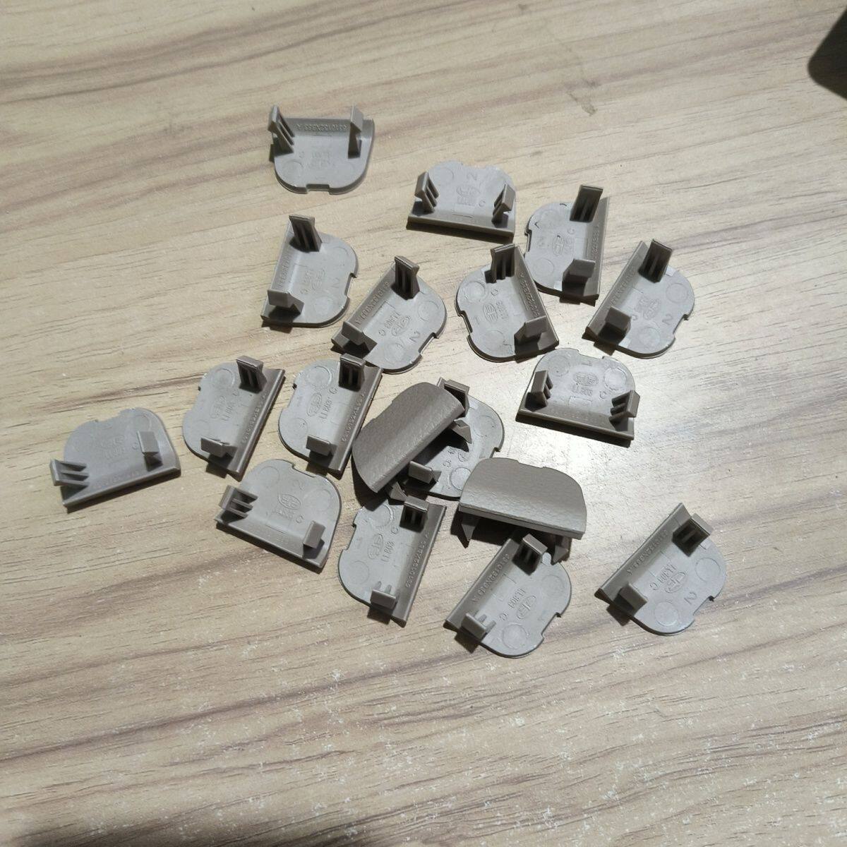 青岛解放JH6仪表台堵盖  JH6工作台堵盖原厂正品