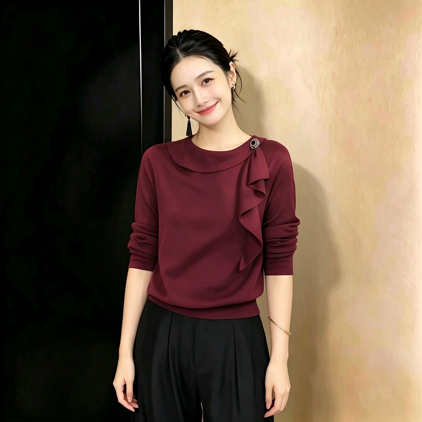 大码时尚减龄优雅风针织衫女款2026新款显瘦百搭气质荷叶边上衣潮