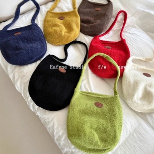 原单毛线韩国ins针织水桶包秋冬极简风手提包复古通勤手拎单肩包