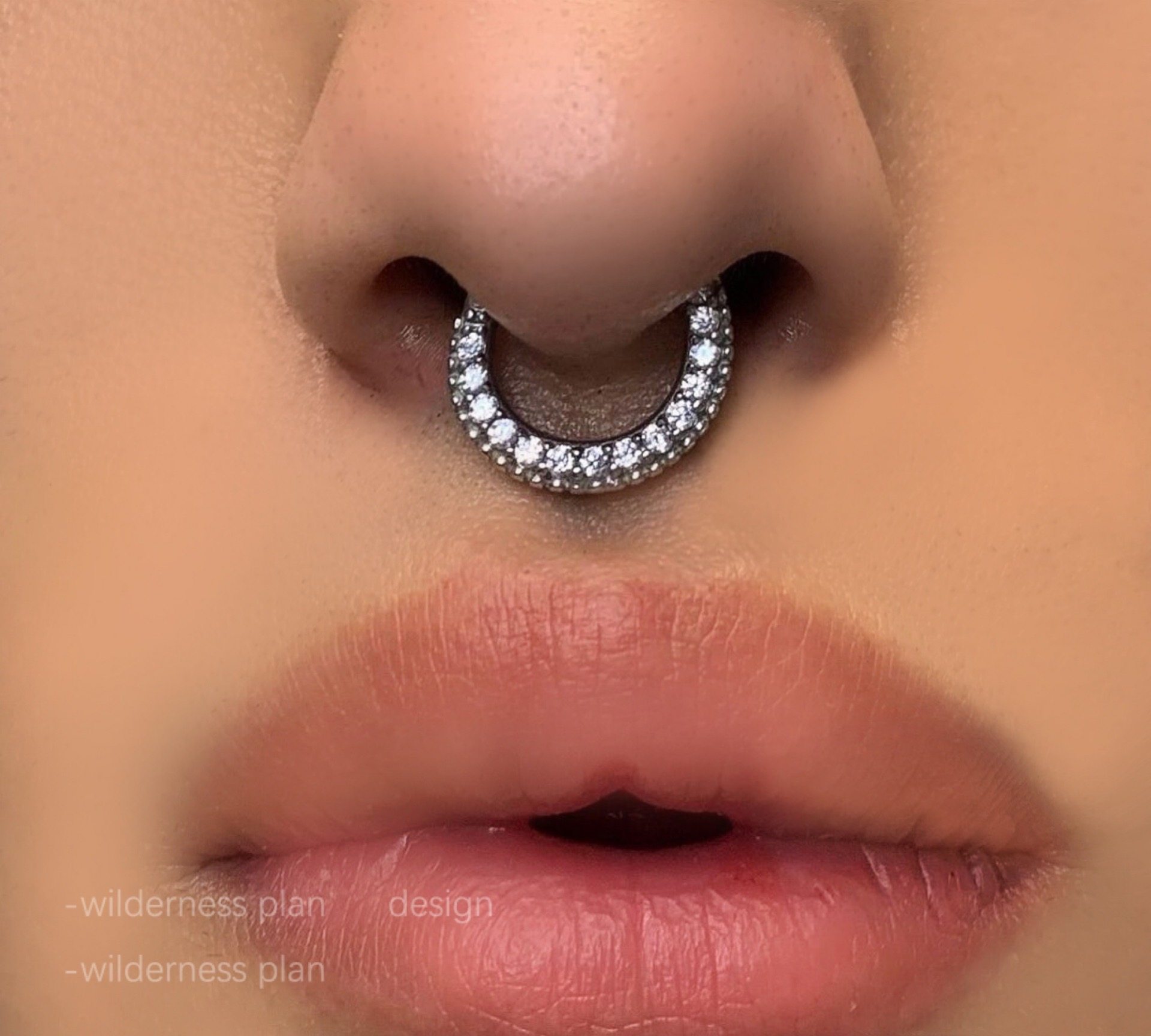 假鼻环无洞夹牛男女赛博朋克饰品 免打孔闪亮满钻欧美金属鼻环钉