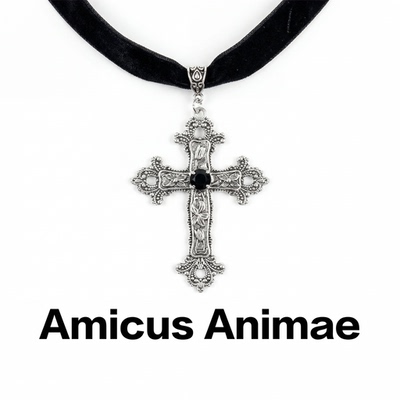 AmicusAnimae哥特式十字架项链