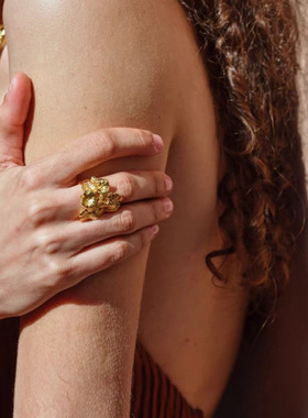 小众设计肌理纹立体花朵戒指 复古金属感山茶花开口戒指夸张指环