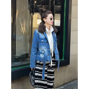 可可欢姐冬季新款复古羊毛翻领90白鹅绒腰带款牛仔羽绒服女士上衣