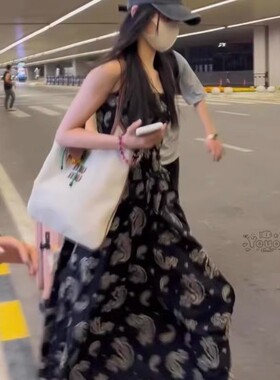 日本GP刘浩存同款黑色连衣长裙女夏季新款复古重工刺绣吊带裙子女