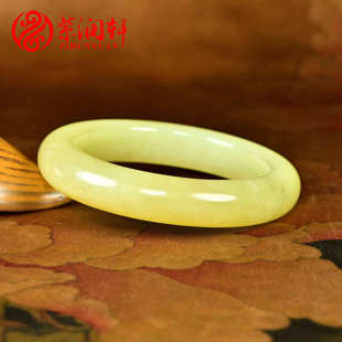 紫润轩新疆和田玉黄玉手镯56 5肥厚款闪点墨俏色若羌黄口料传家级