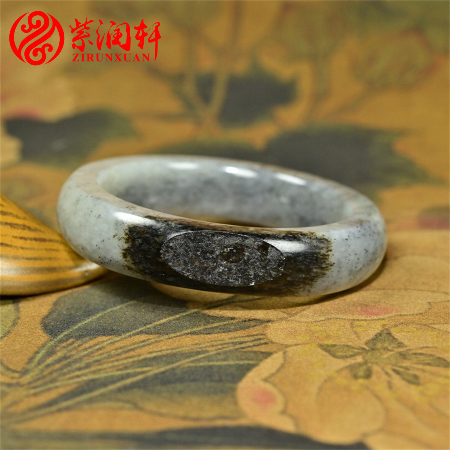 紫润轩新疆和田玉籽料青花手镯聚黑皮白玉底56MM亚光意境传家级