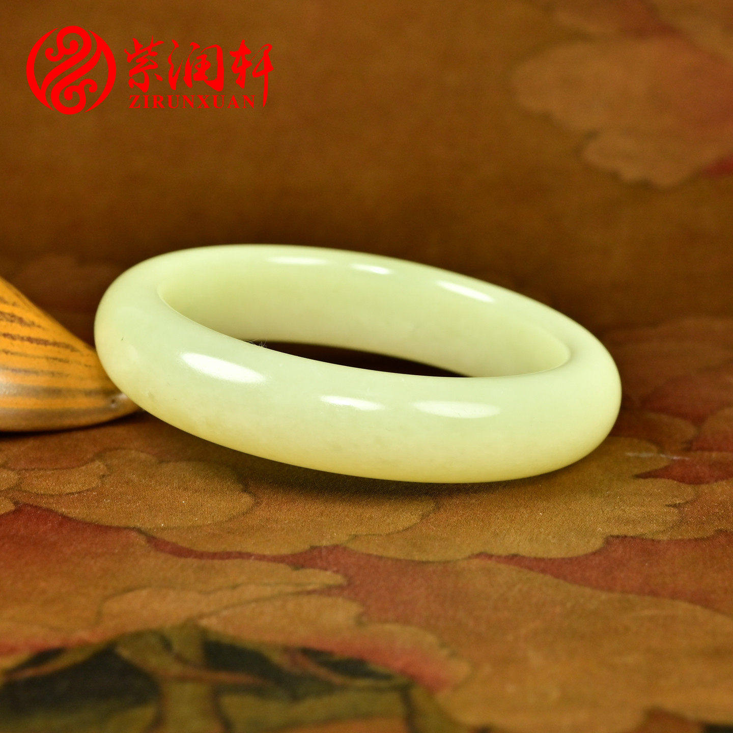 紫润轩新疆和田玉浅黄玉手镯若羌黄口料51 8MM哑光小圈口收藏级