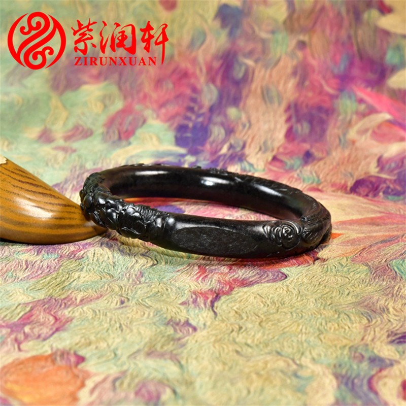 紫润轩新疆和田玉墨玉圆条籽料手镯苏工凤凰牡丹58 8MM油润传家级
