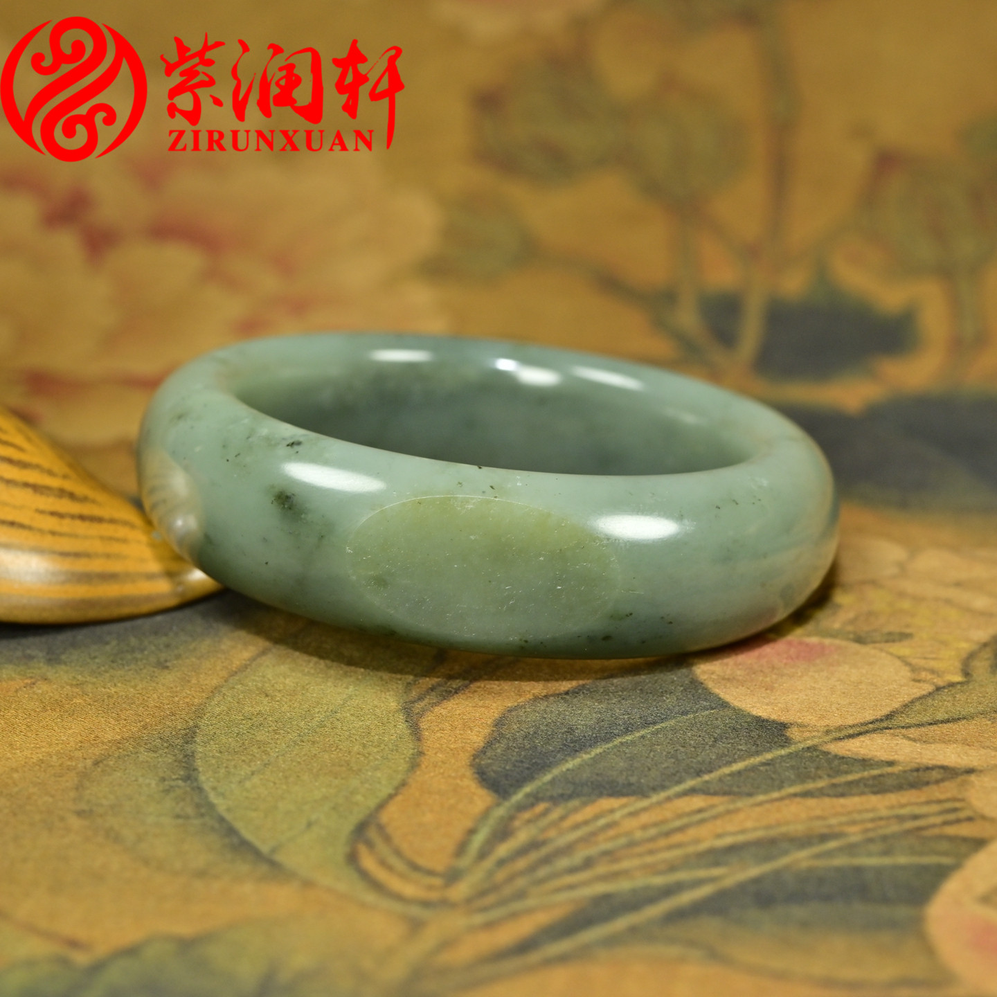 和田玉沙枣青籽料手镯宽版飘翠