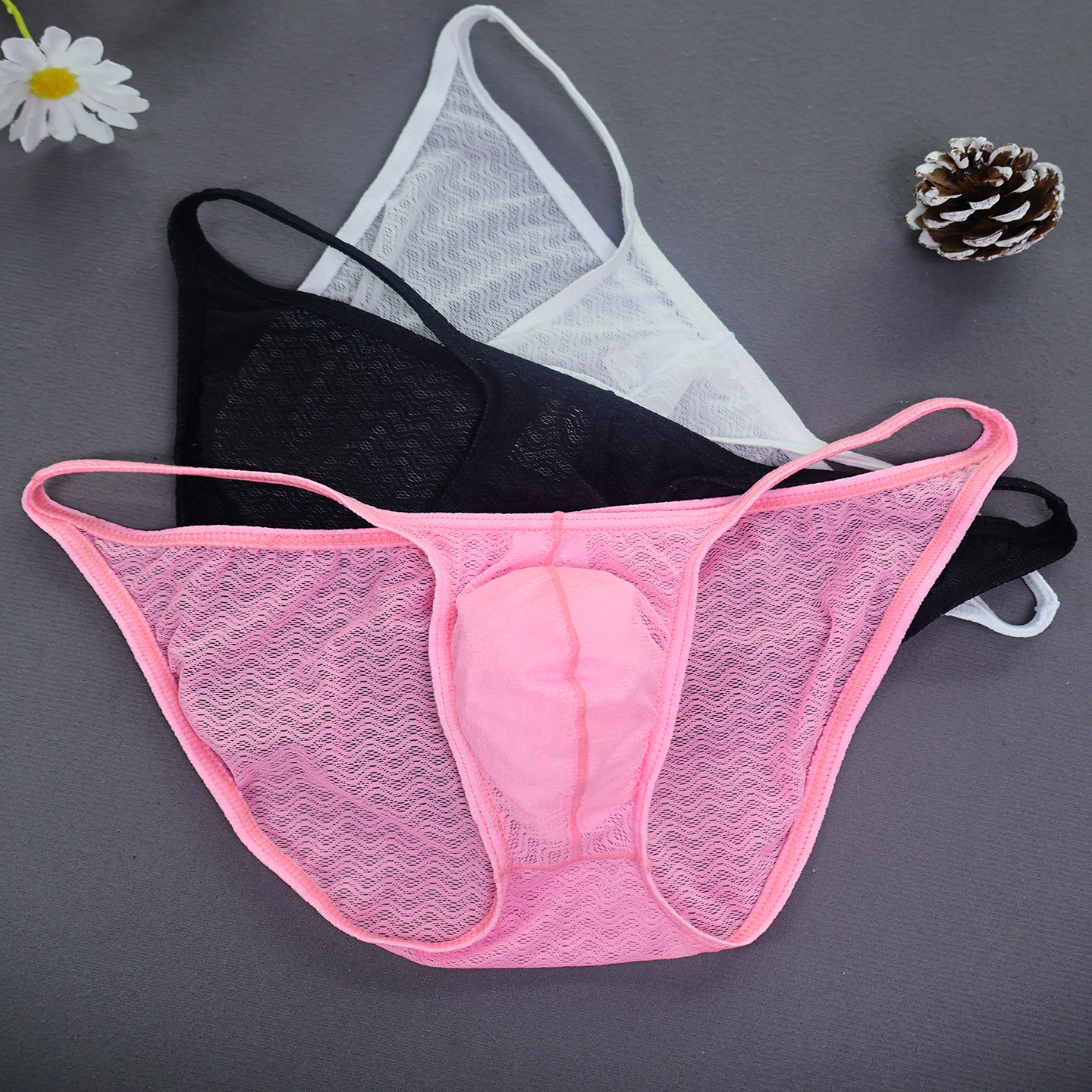 男生低腰紧身透全明蕾丝三角内裤