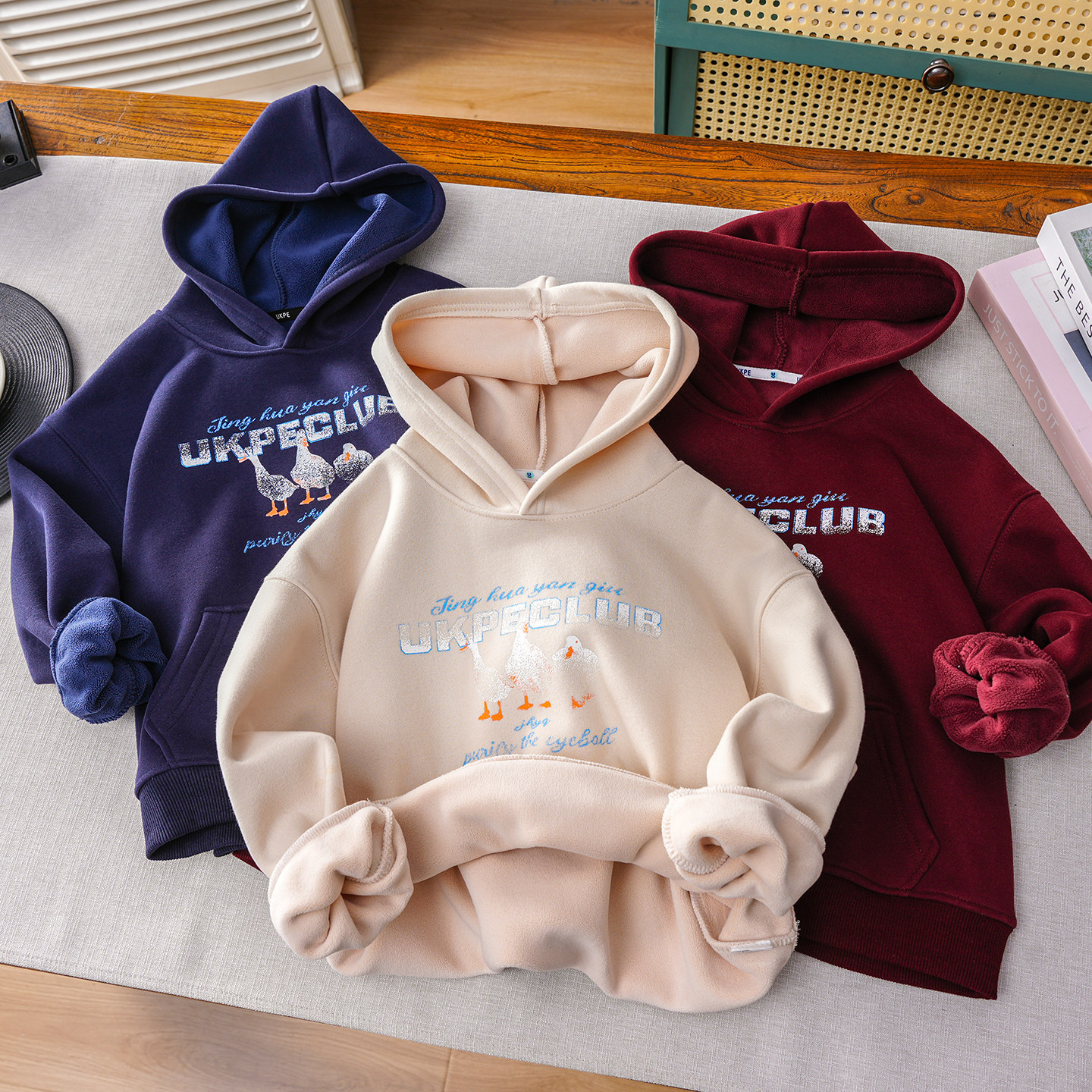 男女童加绒连帽卫衣秋冬季儿童加厚一体绒上衣2025新款中大童冬装