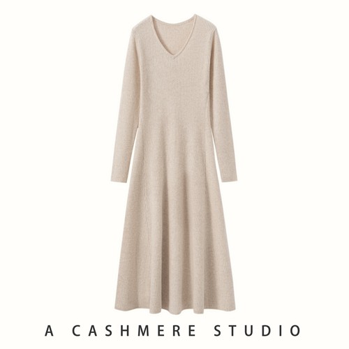100%纯山羊绒衫女V领针织连衣裙