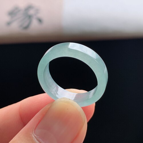 天然A货冰糯白月光翡翠方戒