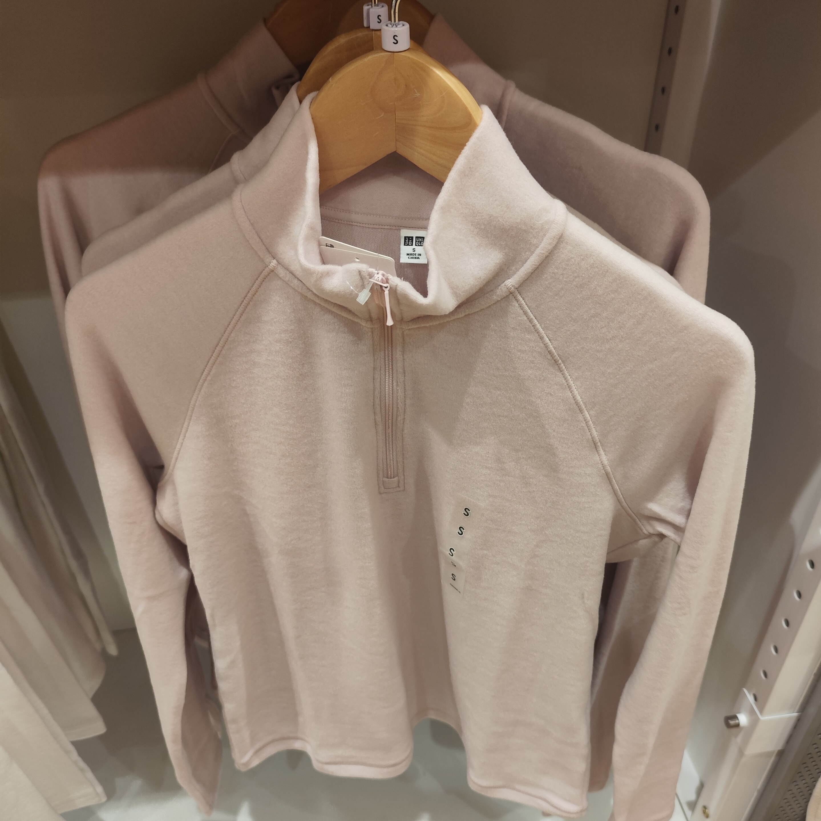 优衣库女装HEATTECH弹力摇粒绒半拉链套头衫487596新品