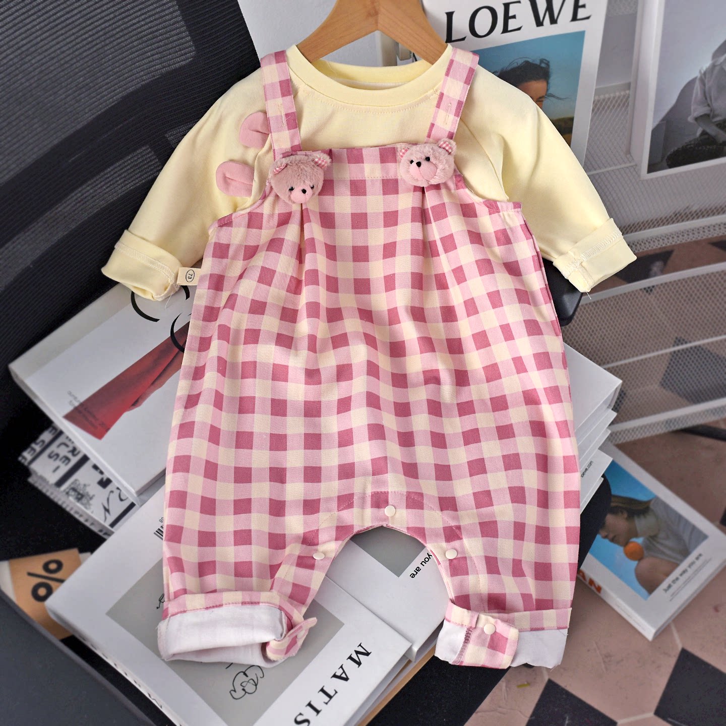 婴儿背带裤春装洋气儿童裤子炸街可开档宝宝连体裤春季潮女童长裤