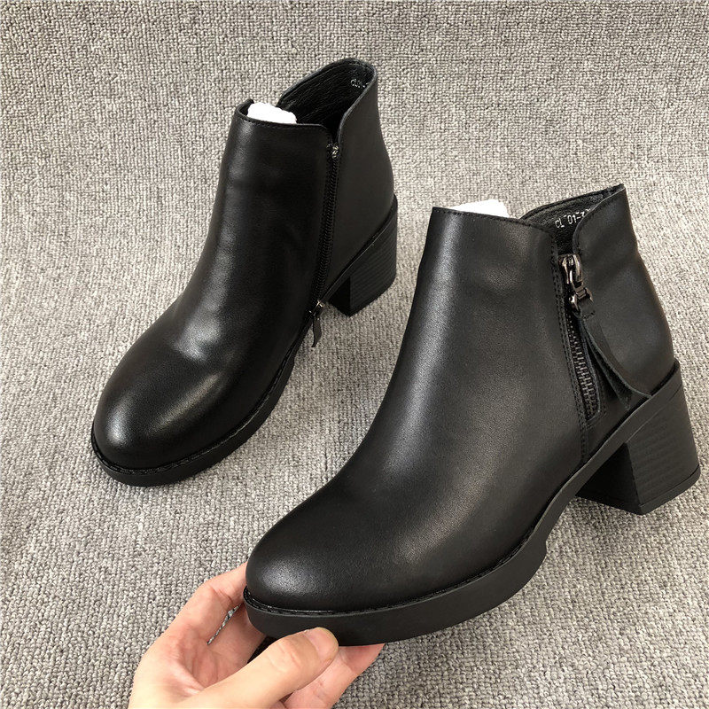 圆头方跟侧拉链休闲轻便女马丁靴