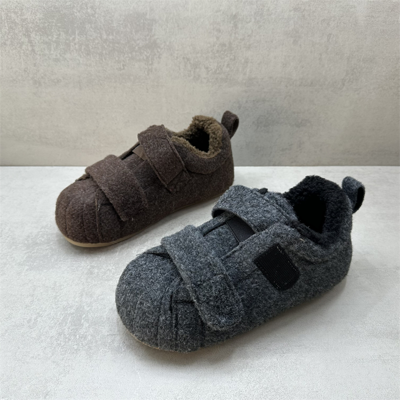 断码处理加绒保暖内增高勃肯鞋女