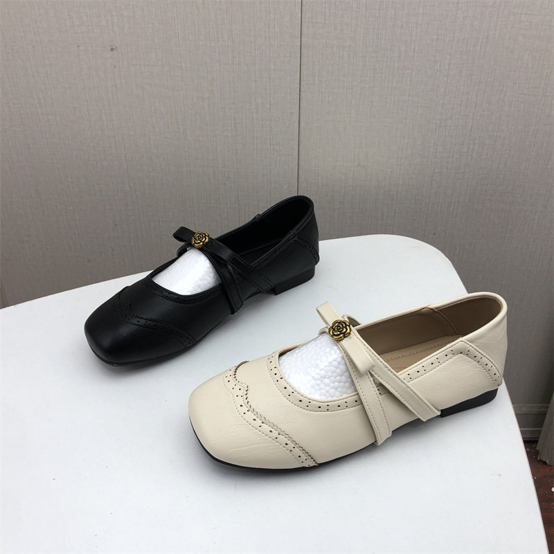 撤柜处理断码女鞋2026春款舒适平底鞋一脚蹬方头配裙子浅口单鞋女