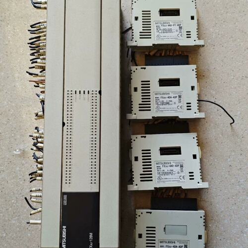 议价模块一套 FX3u-128MRES-AFX3u-4