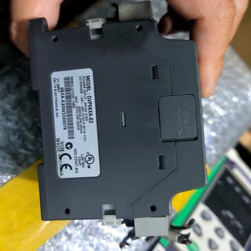 议价PLC扩展模块 DVP06XA-E2 实物拍摄 功能