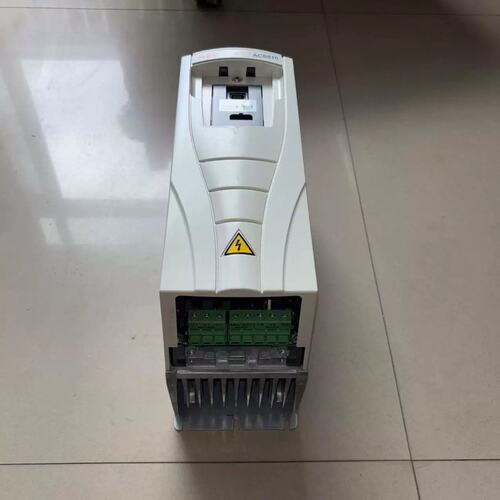 议价ACS510-01-07A2-4变频器3KW千瓦ACS550-01-06A9-4