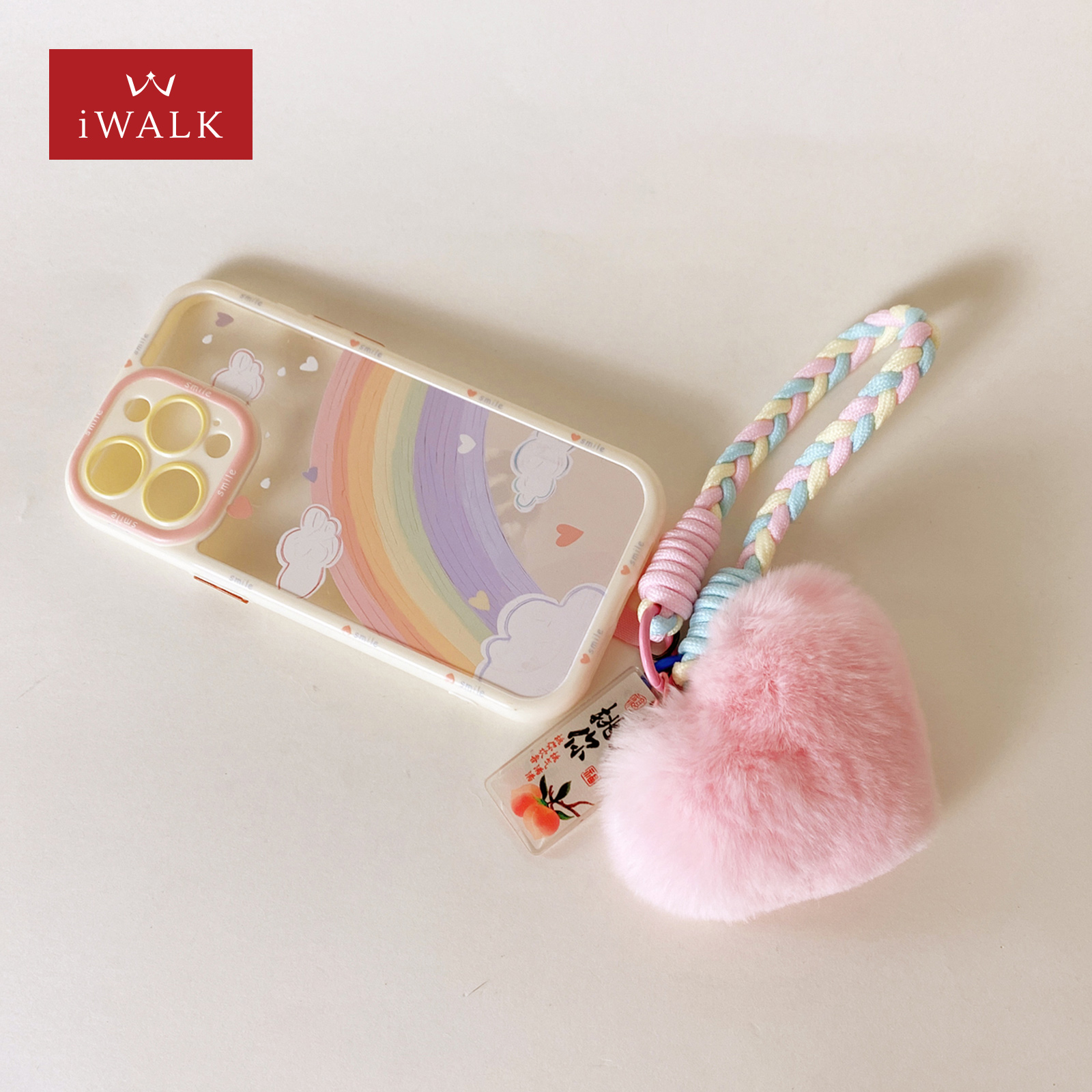 iWALK秋冬毛绒球爱心手机挂绳