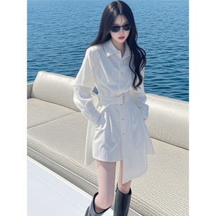 2025新款今年流行爆款小个子漂亮独特小香风白色不规则衬衫连衣裙