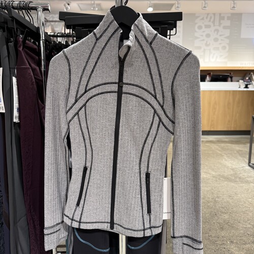 YANYAN美国代购LULULEMON/露露乐檬 scuba Anorak 防水休闲皮肤衣