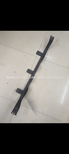 陆风X5老款新款X5PLUS汽车配件前脸保险杠大包围上支架中支撑架