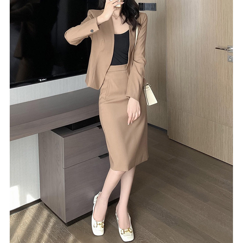 妖猪 新款轻S高J感女装YU姐轻SHU西装半身裙两件套装女