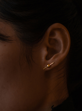 INAKSH个性简约换零钱耳环女ins个性设计女士耳饰精致气质耳环