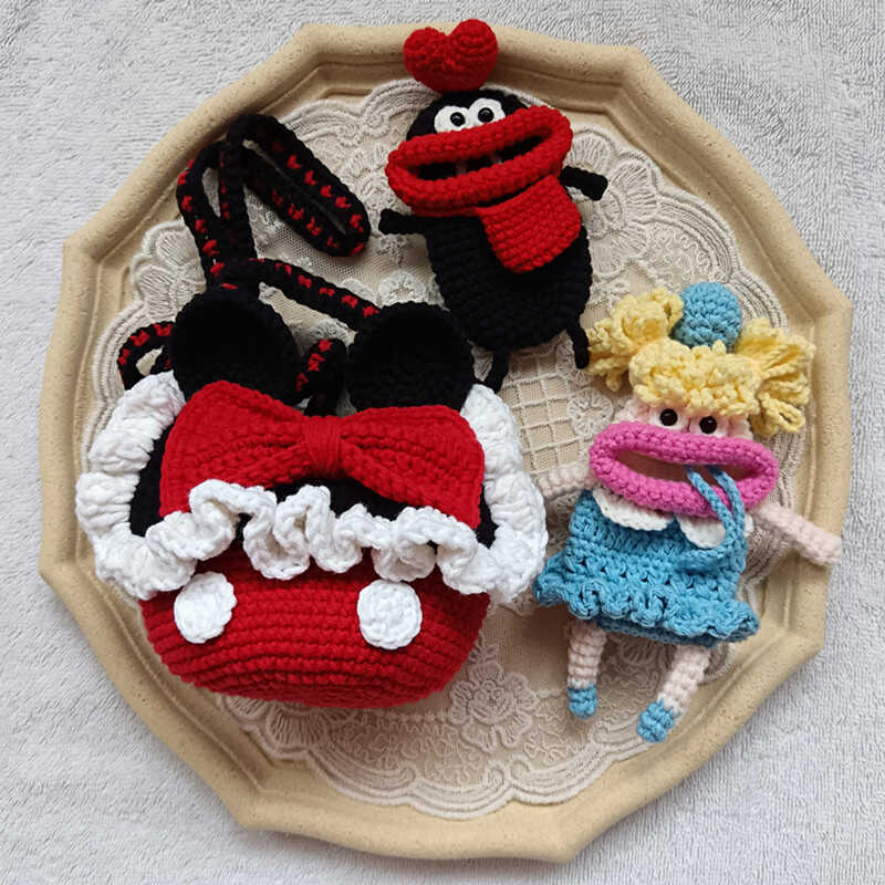 香肠嘴大嘴钥匙包手工编织