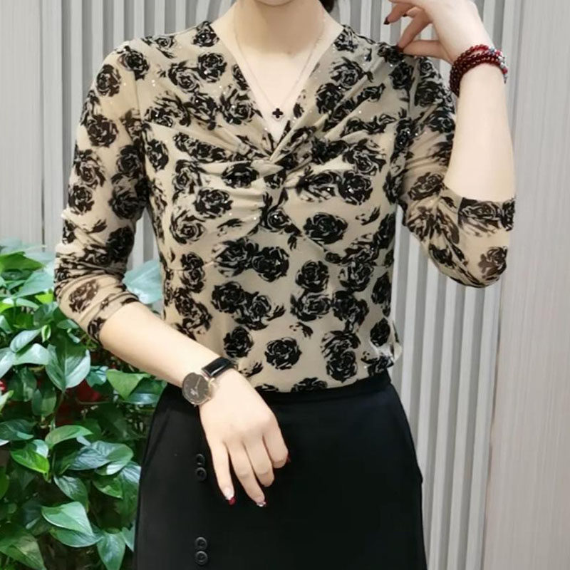 春秋季时尚减龄洋气修身显瘦星光玫瑰印花弹力气质百搭长袖小衫